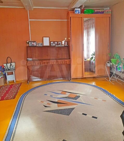 Дом 38 м² на участке 8 сот.