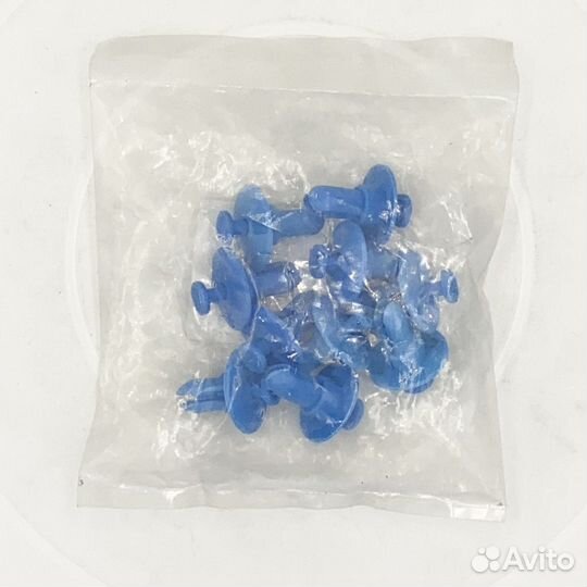 Пистон крепления бампера General Motors