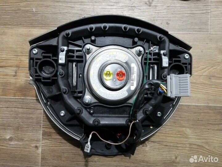 Подушка безопасности в руль Qashqai J10 2006-2013