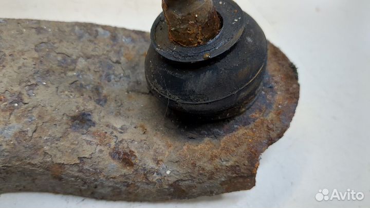 Рычаг подвески Suzuki Grand Vitara, 2010