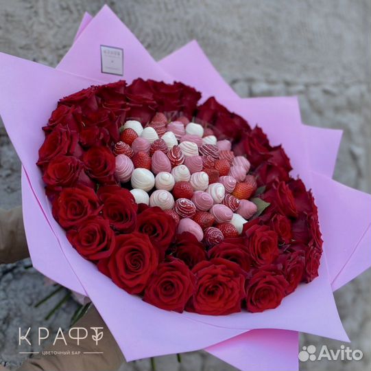 Премиум букеты из клубники в шоколаде