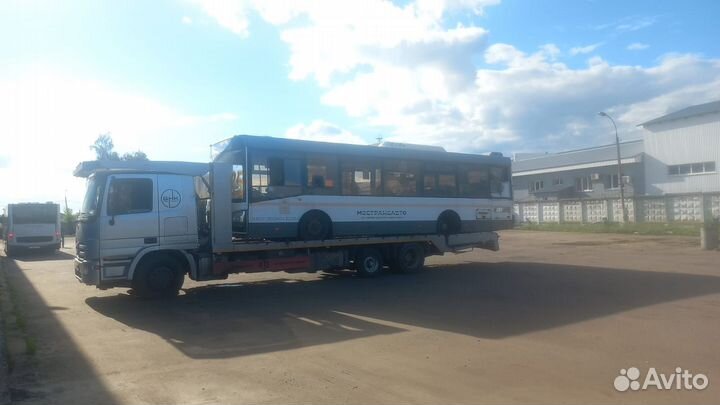 Грузовой эвакуатор перевозка спецтехники