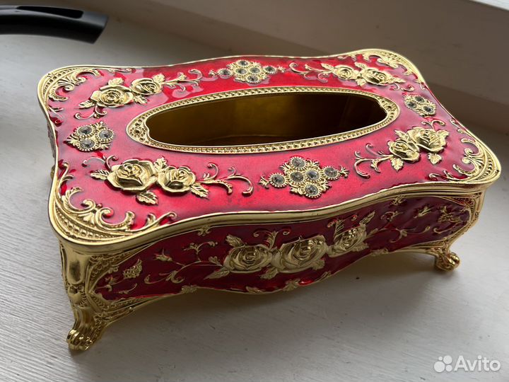 Салфетница шикарная