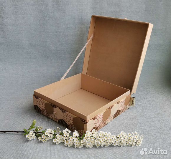 Шкатулка для украшений или рукоделия 18х18х7