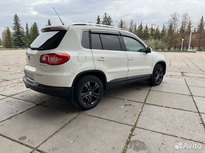Volkswagen Tiguan 2.0 AT, 2010, 207 000 км