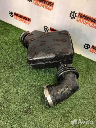 Патрубок воздушного фильтра Subaru Legacy B4 BE5