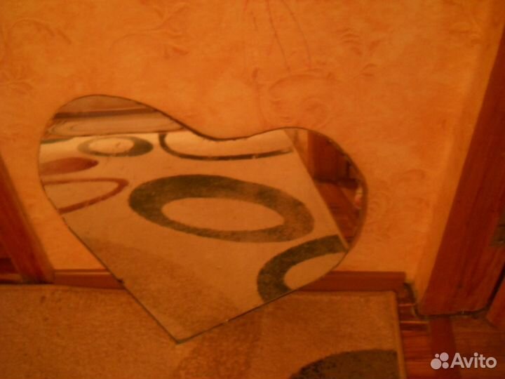 Зеркала, стекла, карниз