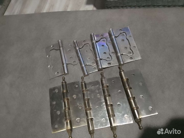 Петли для дверей