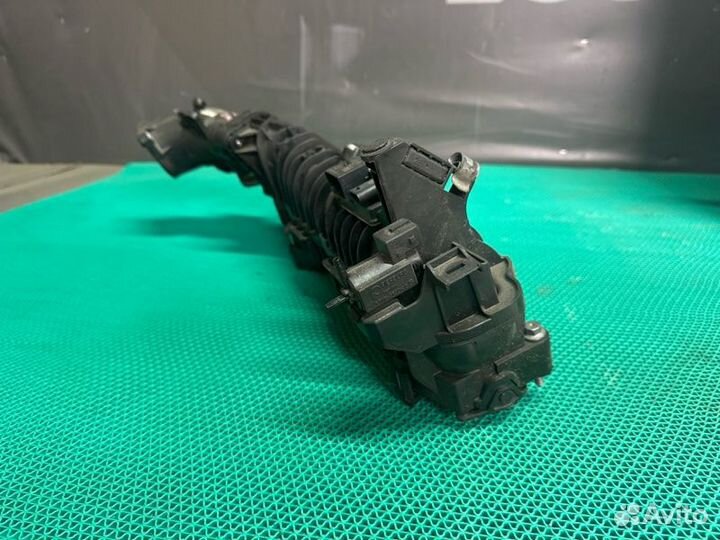 Коллектор впускной Bmw 5-Series F10 N47D20C 2011