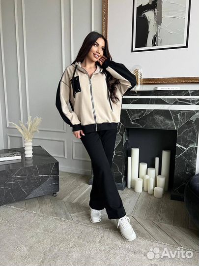 Стильный весенний костюм женский 42-48