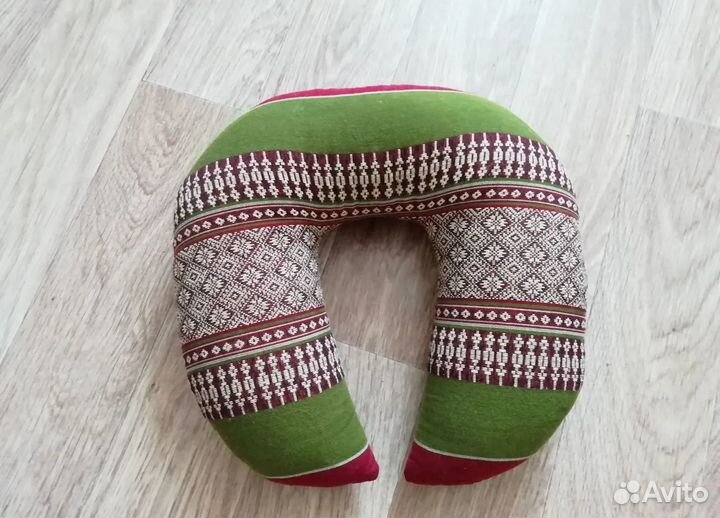 Подушка под шею дорожная для путешествий