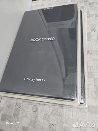 Чехол для планшета Samsung Book Cover Tab A7