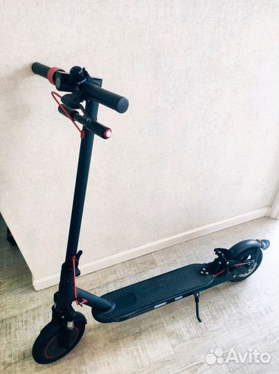 Электросамокат Xiaomi Mijia M365 Pro (оригинал)