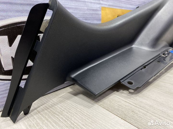 Накладка порога на порог Hyundai solaris Лев