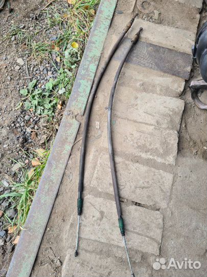 Трос стояночного тормоза Peugeot 3008 2012