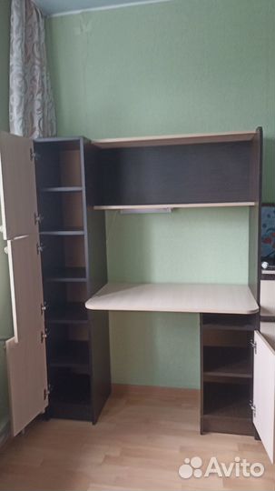 Стол детский письменный бу