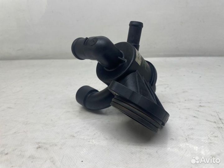 Термостат Volkswagen Jetta 6 2.0 TDI 2011