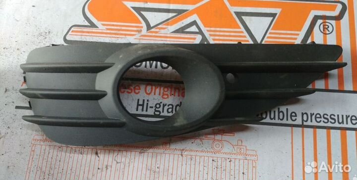 Рамка противотуманки левая opel astra h