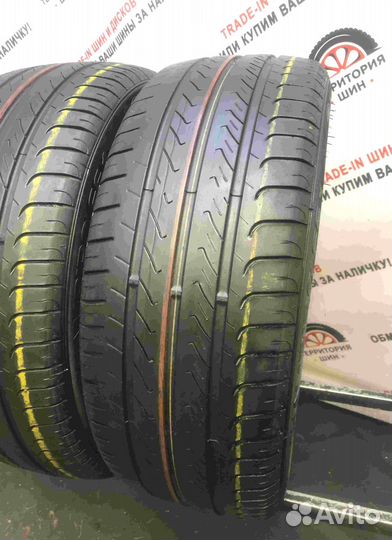 GT Radial Champiro FE1 215/55 R17 94V