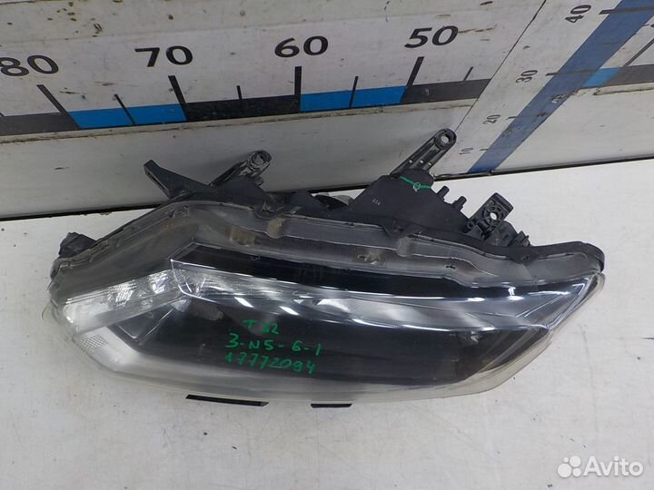 Фара левая Nissan X-Trail (T32) 2014