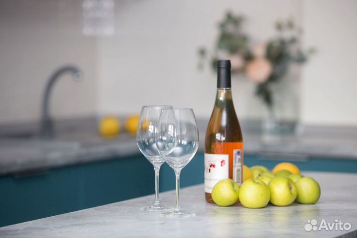 Кухонный гарнитур в современном стиле на заказ