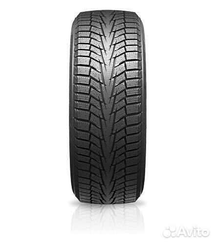Hankook Winter I'Cept iZ 2 W616 225/55 R16 99T