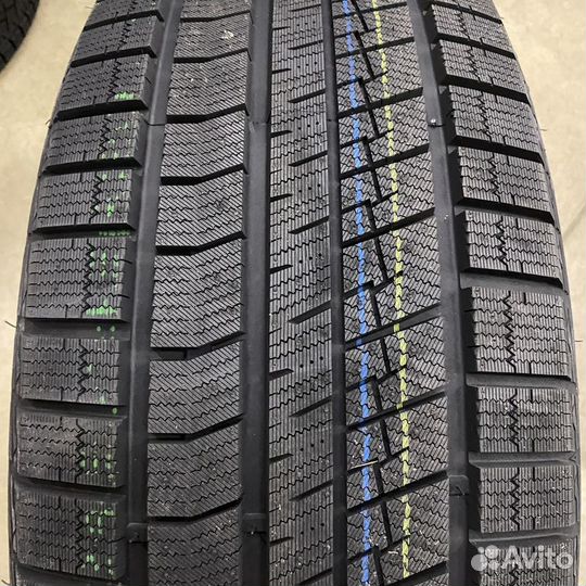 Tracmax X-Privilo S360 245/45 R19 102T