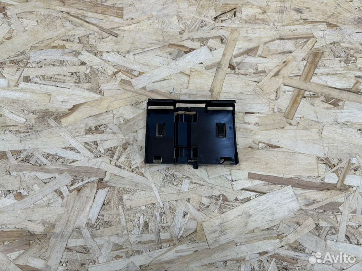 Кронштейн BMW X7