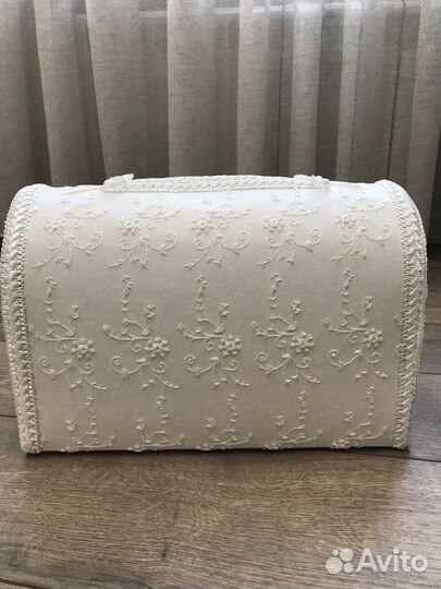 Свадебный сундук для денег