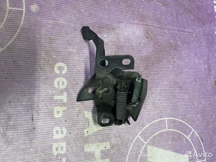 Замок капота Honda Accord 7 CL7 К20А 2005