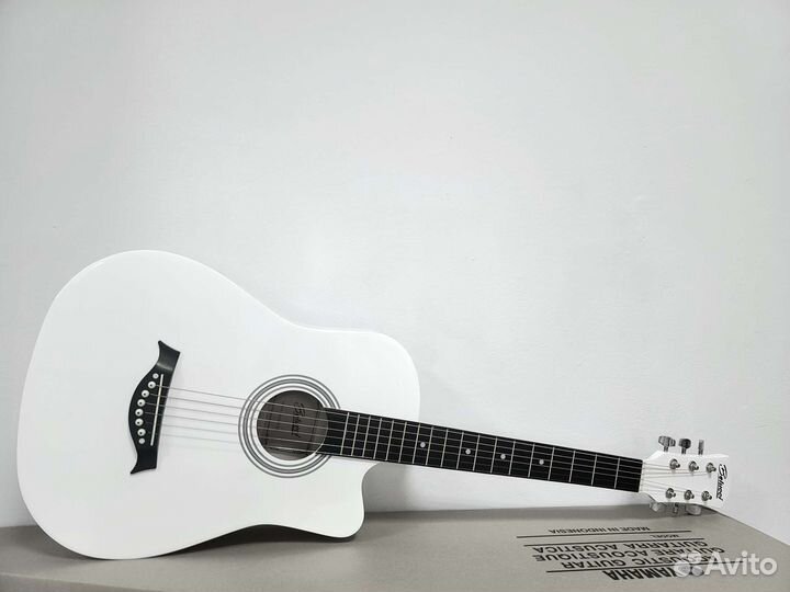 Акустическая гитара Belucci bc 3810 WH