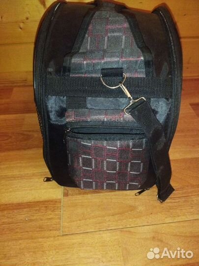 Переноска для кошек и собак