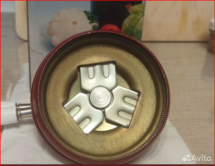 Закаточная машинка