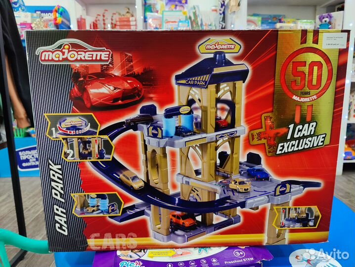 Игрушка автогараж