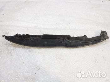 Пыльник крыла переднего