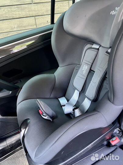 Автокресло детское britax romer trifix2 i-size