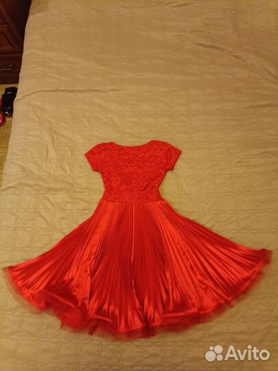 Рейтинговое платье, 122 -128 (размер 34)