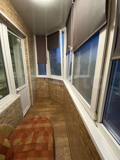 2-к. квартира, 65 м², 2/16 эт.