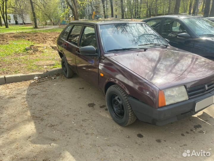 ВАЗ 2109 1.5 МТ, 2000, 300 000 км