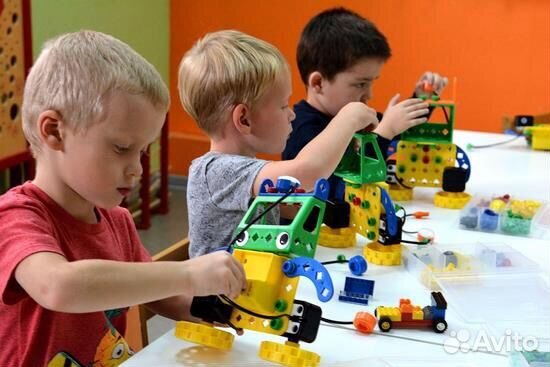 Ведущий робототехники(можно без опыта)