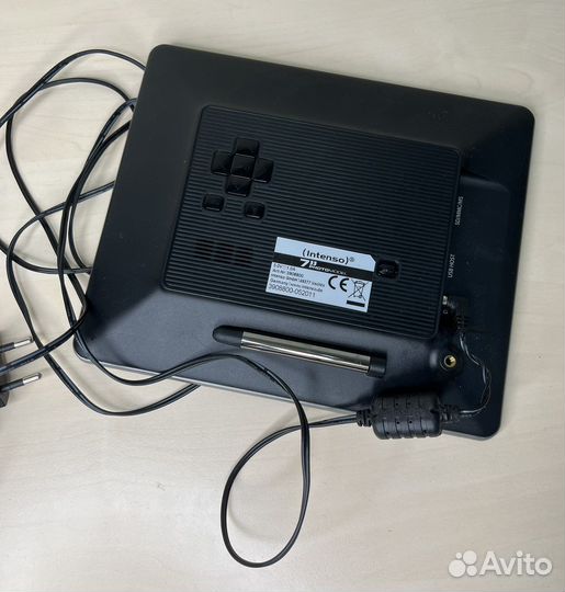 Цифровая фоторамка Intenso 7” PhotoModel