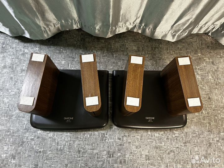 Подставки Diatone DK-77Z