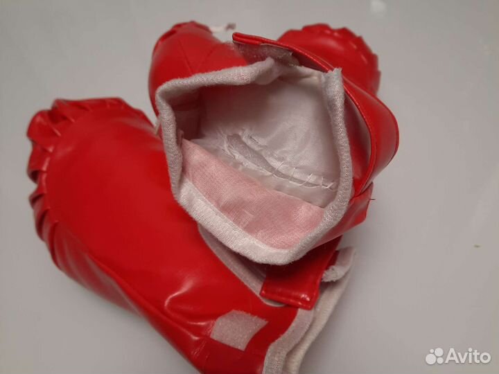 Боксерские перчатки детские игровые