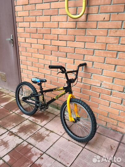 Детский велосипед BMX GT Mach One Junior Team