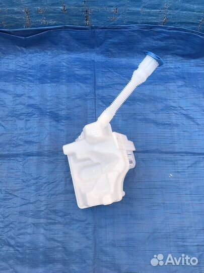 Volkswagen polo бачок омывателя 20-21