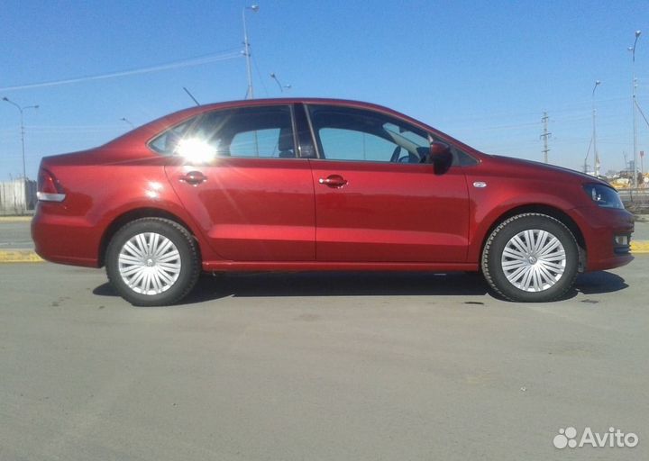 Правое крыло VW Polo