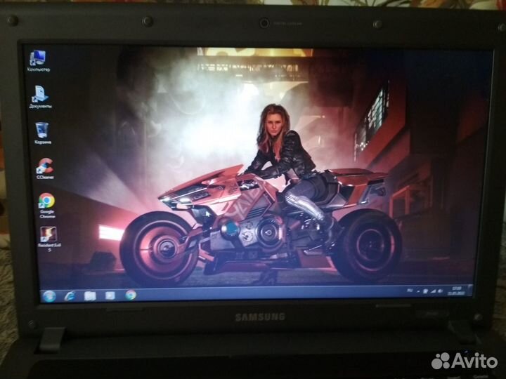 Стильный Samsung R440