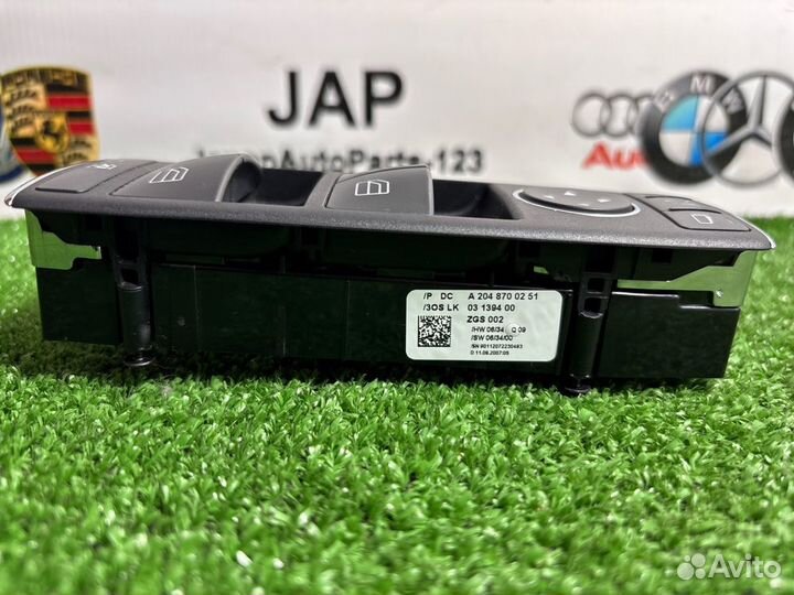 Блок управления стеклоподъемниками Mercedes-Benz C