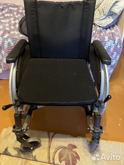 Инвалидная коляска складная бу