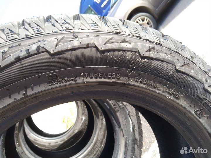 Hankook I'Pike RW11 18/60 R18 60T